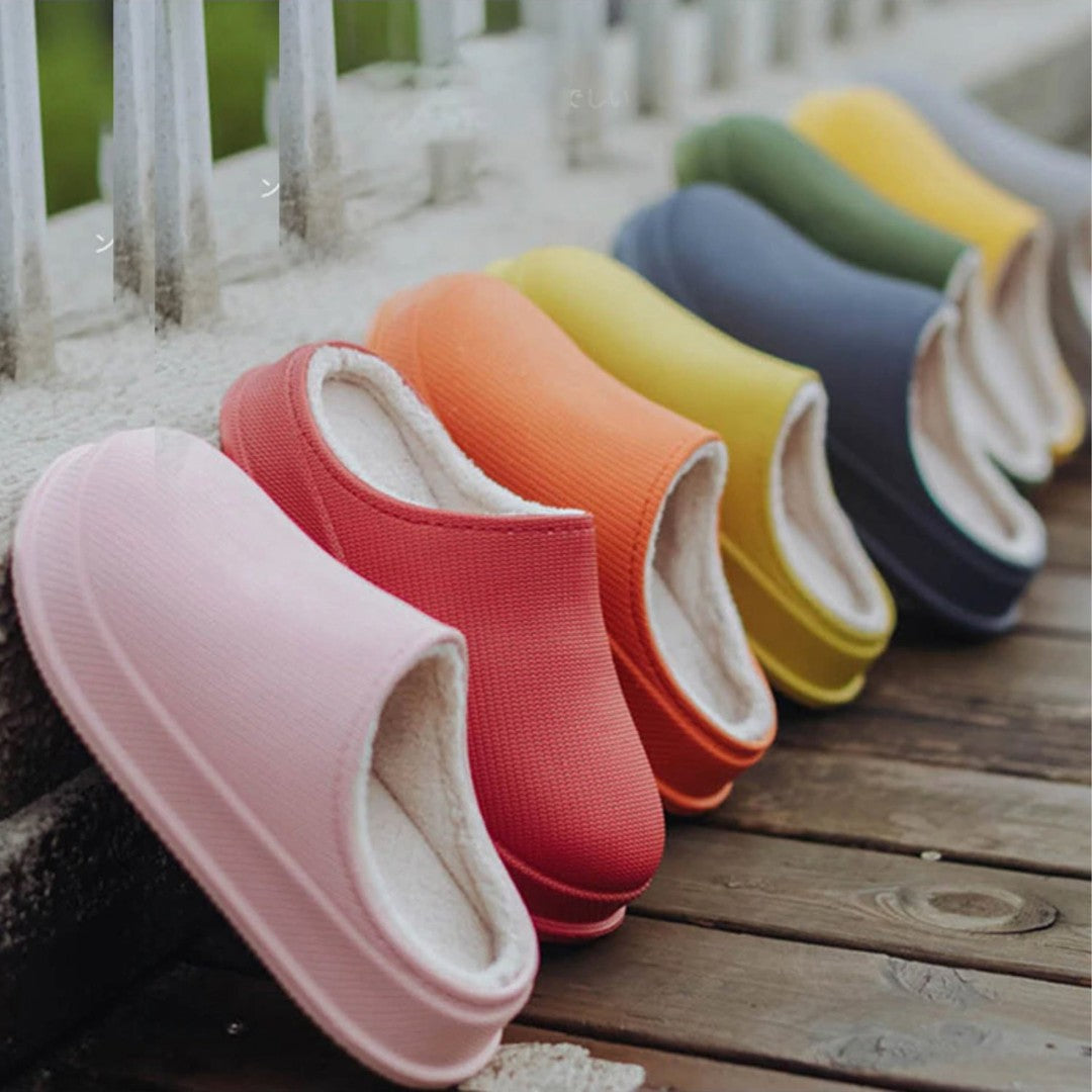 Chinelo Nuvem Peluciado + BRINDE EXCLUSIVO - Lançamento Inverno 2025