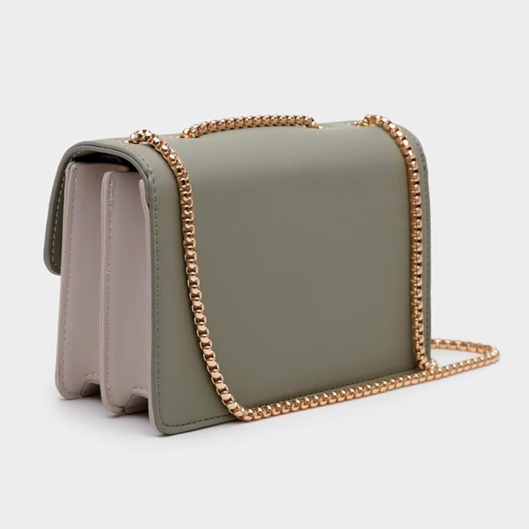 Bolsa Feminina com Alça Corrente Lili