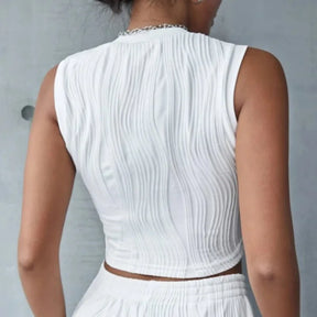 Cropped sem Mangas em Malha Texturizada