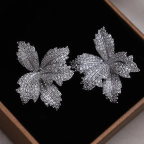 Brinco Pétalas de Flores Zircônia Cúbica