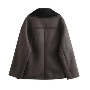 Jaqueta de Couro Oversized Forrada em Lã