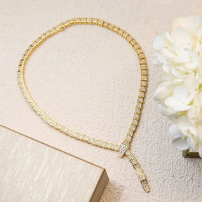 Colar Snake Choker Cravejado 14K